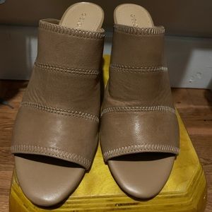 Tan high heel shoes